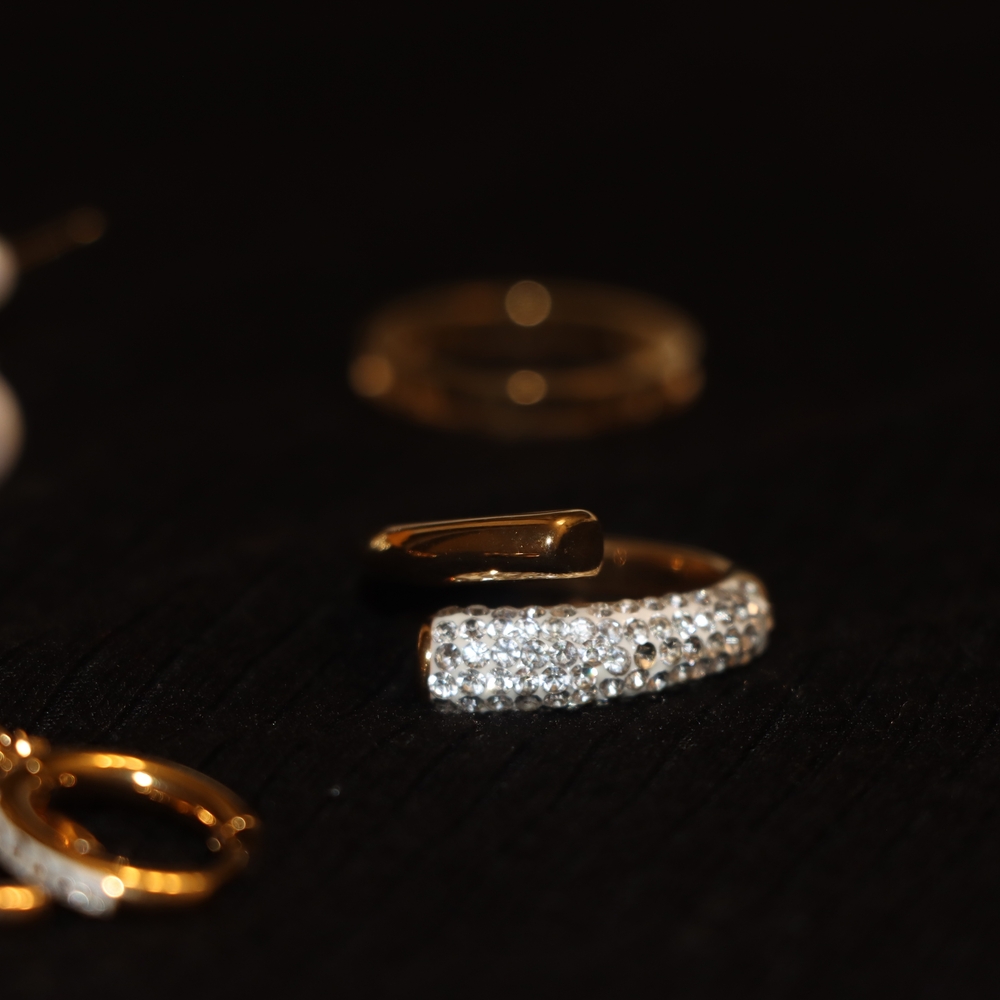 Gold Ring with Jewels